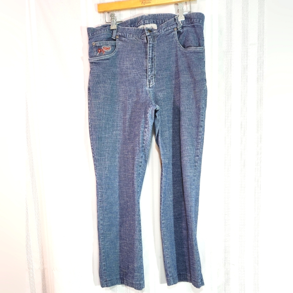 SAG HARBOR SPORT BLUE AND WHITE STRIPES JEANS SIZE 14